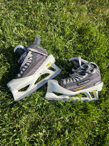 Bauer Supreme One.7 Hockey Goalie Skates Regular Width 6 (Used)