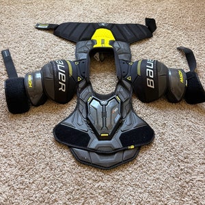 Bauer Supreme Mach Shoulder Pads