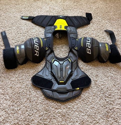 Bauer Supreme Mach Shoulder Pads