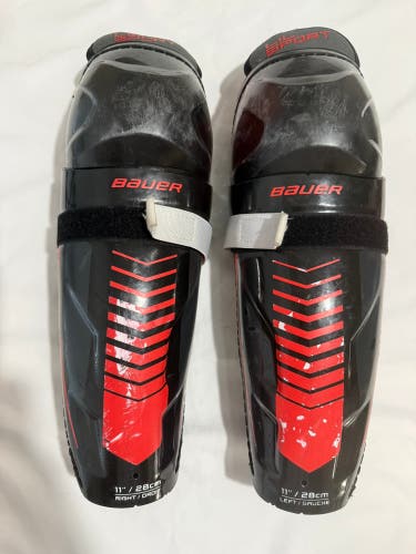 Junior Bauer Lil Sport 11" Shin Pads (Used)