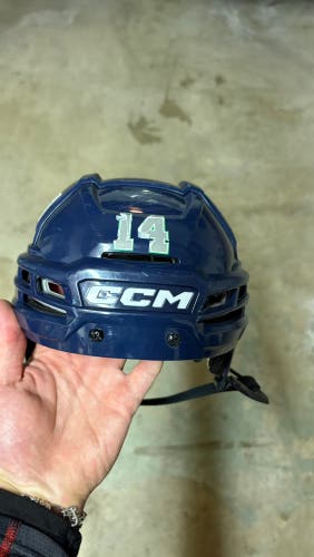 Medium CCM Tacks 910 Helmet Pro Stock Asia League (Used)