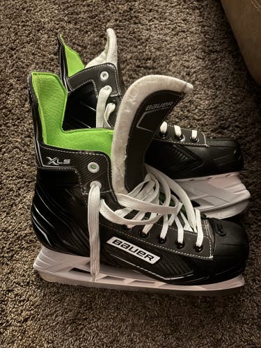 Bauer XLS Hockey Skates 9 (Used)