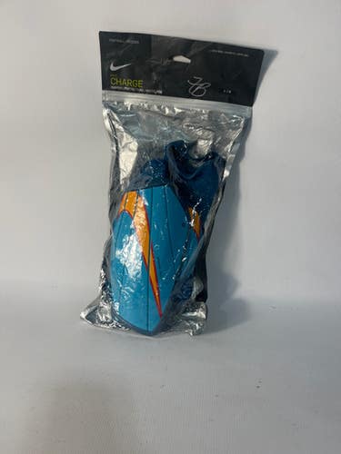 Used Nike Nike Soccer Shin Guards Md Soccer Shin Guards 11834-s000011831