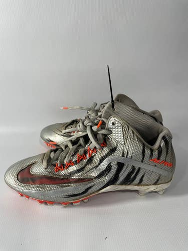 Used Nike Senior 8 Football Cleats 11834-s000013047