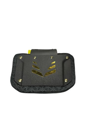 Used Vicis Arc V1 Elite Back Plate Football Accessory 11834-s000044387