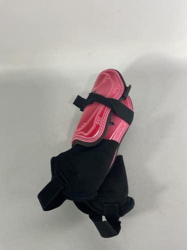 Used Brava Soccer Shin Guards Youth Pink Xs 11834-s000029448