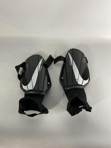 Used Nike Soccer Shin Guards Junior Black Lg 11834-s000026785