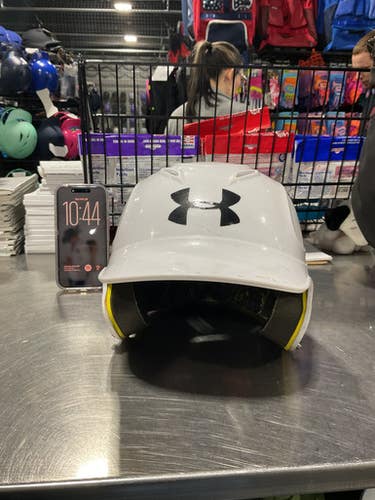 Used Under Armour Ua White Batting Helmet Batting Helmet W Mask White One Size 11834-s000046641