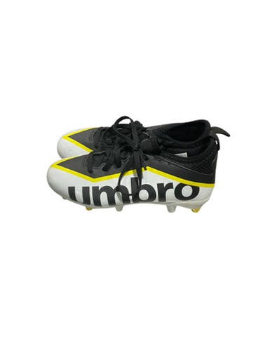 Used Umbro Soccer Cleats White Junior 02 11834-s000034502