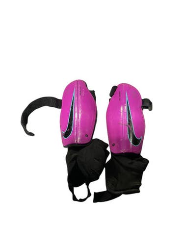 Used Nike Soccer Shin Guards Junior Purple Md 11834-s000046968