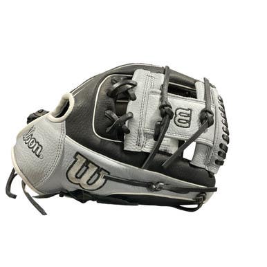 New A700 11.5in Blk Slr Wht 11834-wilwbw101427115