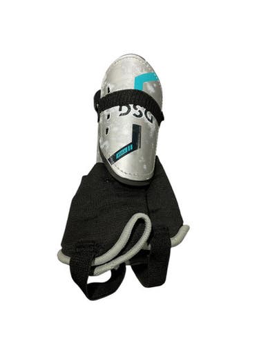 Used Soccer Shin Guards Junior Black Md 11834-s000041254