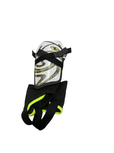 Used Athletic Soccer Shin Guards Youth Black And Optic Yellow Md 11834-s000041734