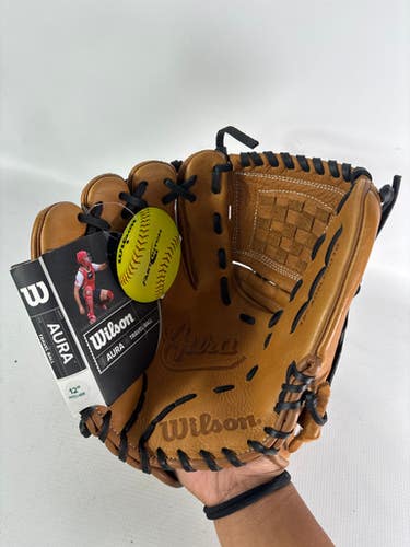 Used Wilson Aura Pitcher 12" Fielders Gloves 11834-s000024729