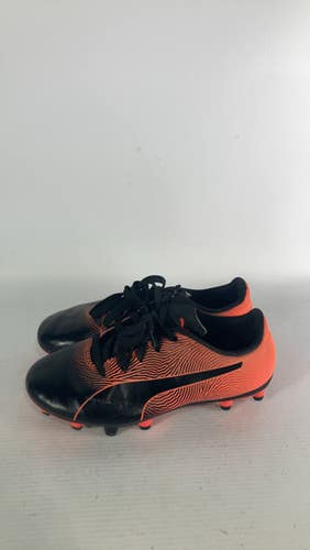 Used Puma Soccer Cleats Black Youth 13.0 11834-s000026226