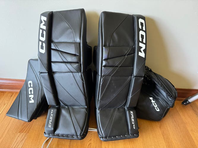 26" CCM Extreme Flex 6.5 Regular Goalie Full Set (New)