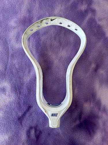 White Nike L3 Unstrung Head (Used)