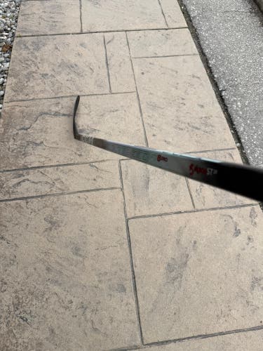 CCM JetSpeed FT8 Pro Hockey Stick | LH P29+1/4 Junior 50 Flex
