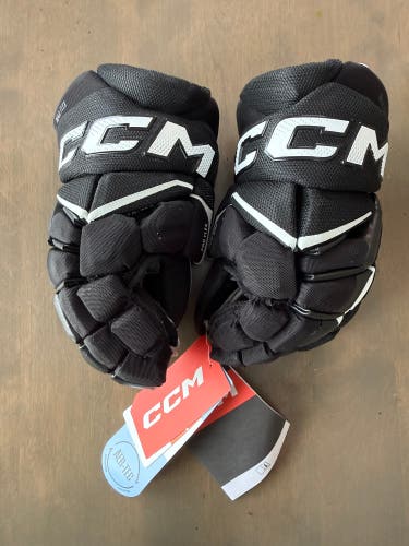 CCM JetSpeed FT8 Pro Gloves 12" (New)