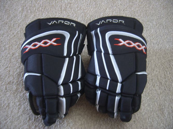 Excellent Condition Bauer Vapor XXX Pro Model Senior Hockey Gloves 13" Black/White/Red