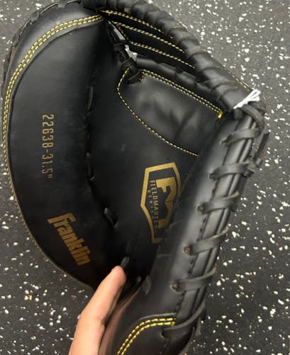 Franklin RH Catcher's 22638 Baseball Glove 31.5" (Used)