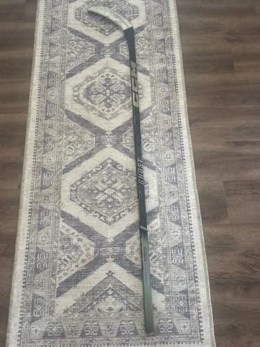 Intermediate CCM FT Ghost Right Handed Hockey Stick P28 55 Flex (Used)