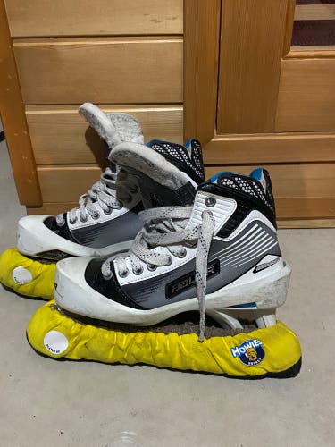 Used Bauer Regular Width  Size 6 Reactor 6000 Hockey Goalie Skates