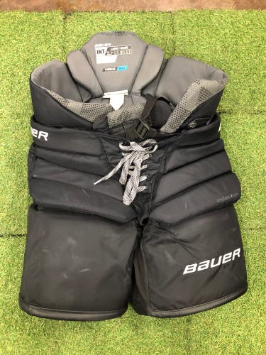 Intermediate Large Bauer Elite Hockey Goalie Pants (Used)