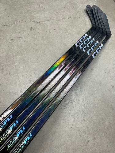 5 Pack 80 Flex P91A Senior CCM Jetspeed FT8 Pro Left Hand Hockey Stick Pro Stock (New)