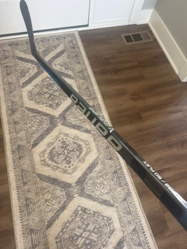 Junior Bauer Nexus Sync Right Handed Hockey Stick P92 50 Flex (Used)