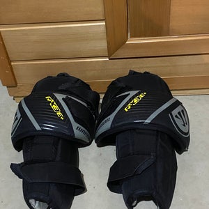 Warrior RX3E+ Knee Pads | Intermediate (Used)