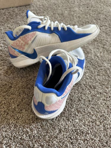 Men's Size M 7.5 (W 8.5) Nike Sabrina 1 Shoes (Used)