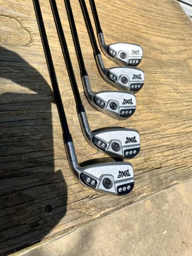 Men's PXG 0311 P GEN5 Chrome Right Handed Iron Set Regular Flex Graphite Shaft (Used)