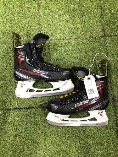 Junior Bauer Vapor X2.6 Hockey Skates Regular Width Size 3 (Used)