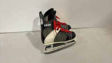 Used Ccm Intruder 55 Jr 1 Skt Junior Hockey Skate Junior 01 11615-s000280462