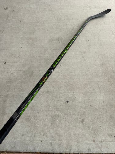 Senior Warrior Alpha Deluxe Hockey Stick Right Handed W28 75 Flex (Used)
