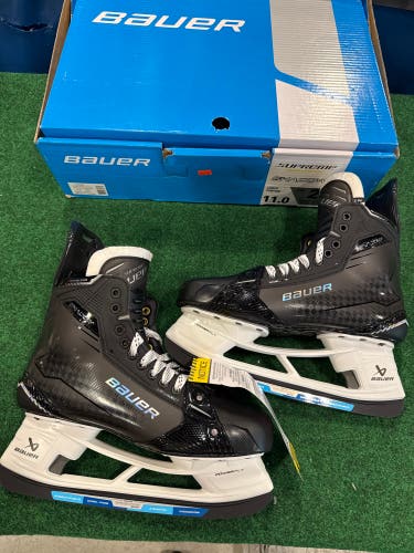 Senior Bauer Supreme Shadow Hockey Skates (Fit 2) Size 11 (New)