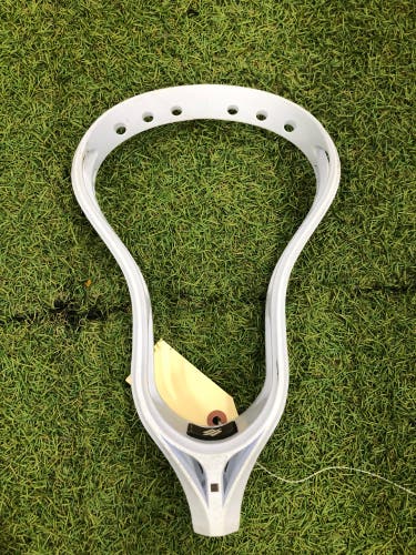 White StringKing Legend Intermediate Unstrung Head (Used)