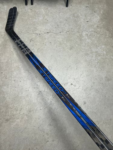 2 Pack 85 Flex P90TM Senior CCM Jetspeed FT7 Pro Right Hand Hockey Stick Pro Stock (New)