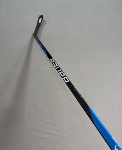 New 77 Flex P92M Senior Bauer Nexus League Right Hand Pro Stock Hockey Stick