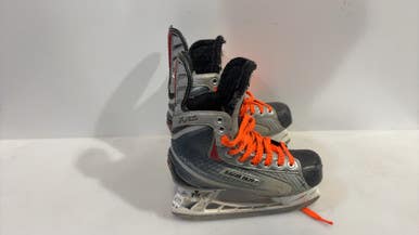 Used Bauer Vapor X30 Junior Hockey Skate Junior 02.5 11615-s000283925