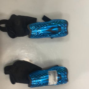 Used Diadora Soccer Shin Guards Junior Black Xs 11615-s000284292