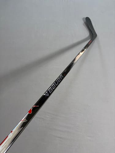New 77 Flex P92 Senior Bauer Vapor League Left Hand Pro Stock Hockey Stick