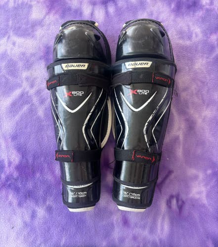 Senior Bauer Vapor X800 Lite Shin Pads 16" (Used)