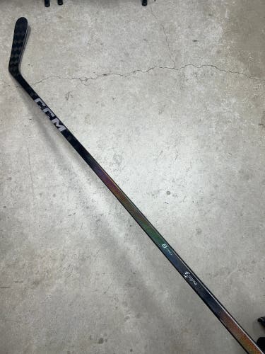 80 Flex P29 Senior CCM Jetspeed FT8 Pro Right Hand Hockey Stick Pro Stock (New)