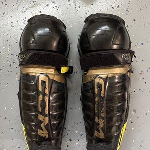 Junior CCM Tacks AS-V Pro 12" Shin Pads (Used)
