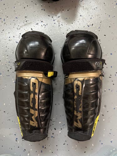 Junior CCM Tacks AS-V Pro 12" Shin Pads (Used)