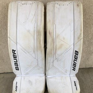 Intermediate Large Bauer Supreme M5 Pro Goalie Leg Pads (Used)