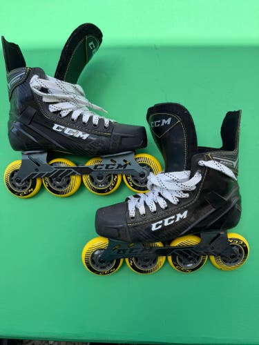 CCM Tacks 9350R Inline Skates | Size 5