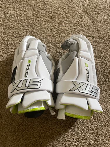 STX Cell vi Lacrosse Gloves (New)